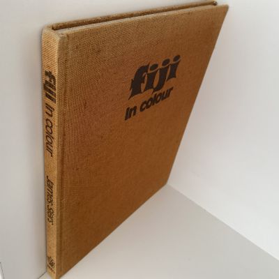 FIJI in colour