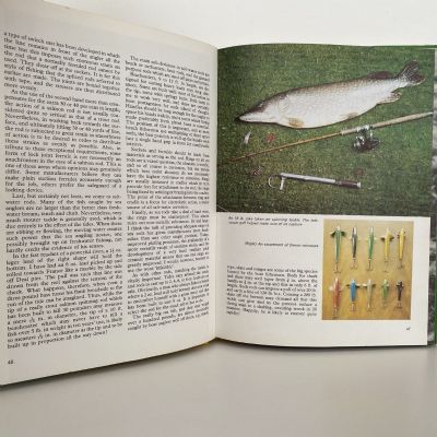 ANGLING IN COLOUR: Sea, Course and Game