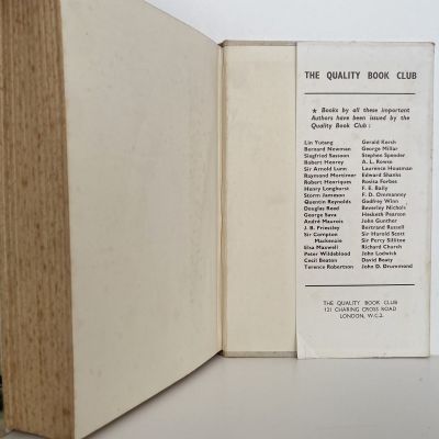 YEARS OF COMBAT. The First Volume of the Autobiography of Sholto Douglas