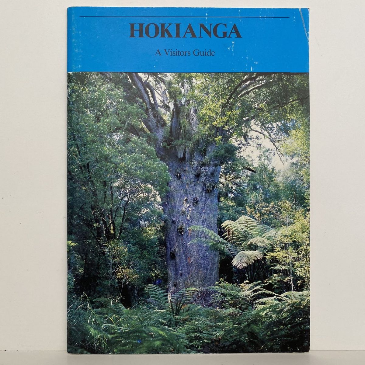 HOKIANGA : A visitor's guide