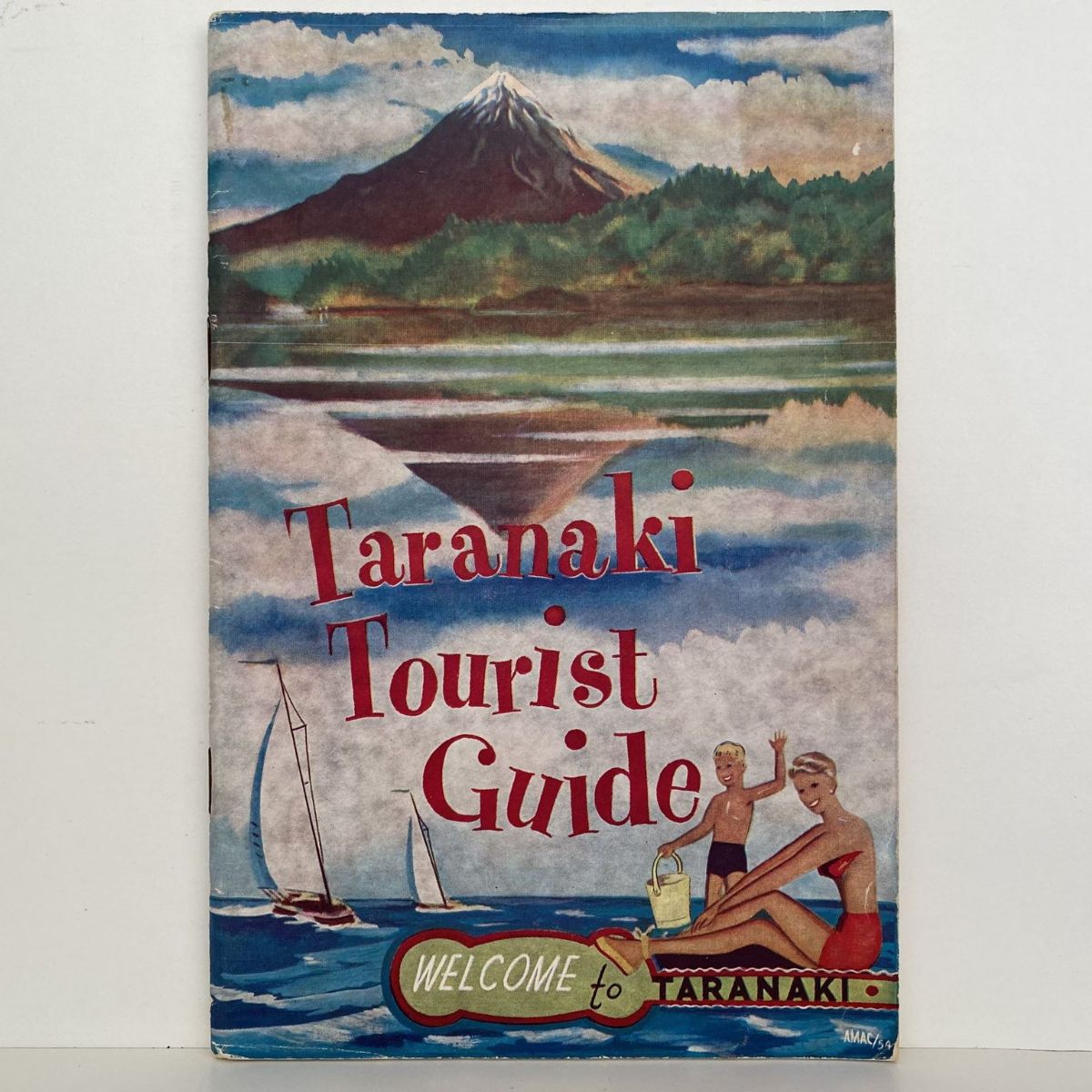 TARANAKI Tourist Guide : Welcome to Taranaki 1955