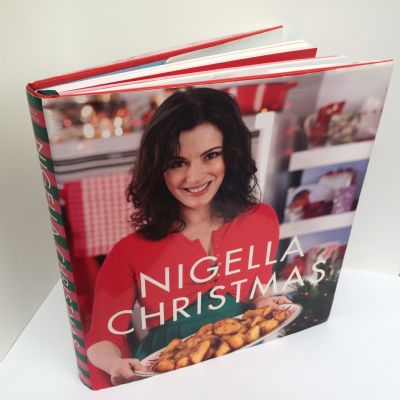 Nigella Christmas : Food, Family, Friends, Festivities