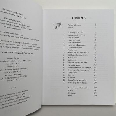 PRACTICAL BEEKEEPING in New Zealand - 4th Edition The Definitive Guide
