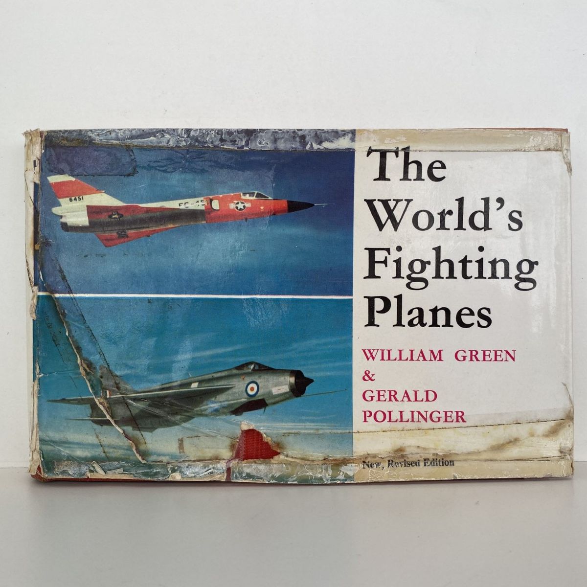 THE WORLD'S FIGHTING PLANES Third and completely revised edition