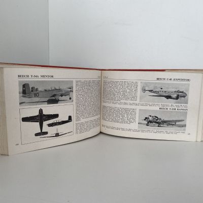 THE WORLD'S FIGHTING PLANES Third and completely revised edition