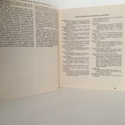TUNAS AND TUNA FISHERIES OF THE WORLD: An annotated bibliography 1930-1953 VOL 57