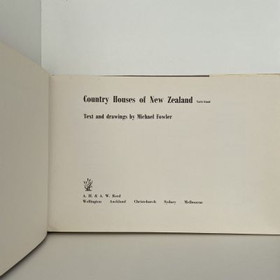 COUNTRY HOUSES OF NEW ZEALAND: North Island