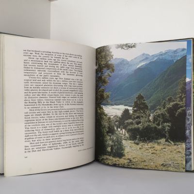 NATIONAL PARKS OF NEW ZEALAND