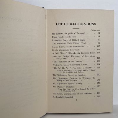 WANDERING ON THE ISLANDS OF WONDERS: Adventures impressions and comparative criticisms of NZ