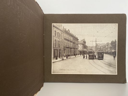 WELLINGTON: 39 Paramount Prints