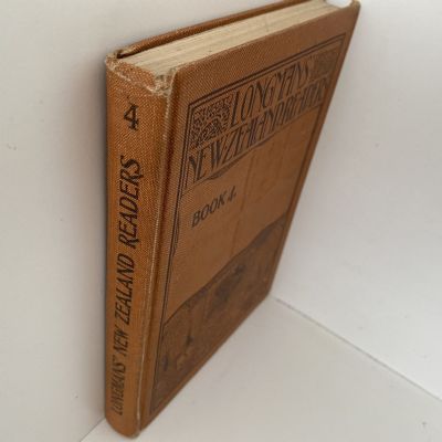 LONGMANS' NEW ZEALAND READERS - Book 4