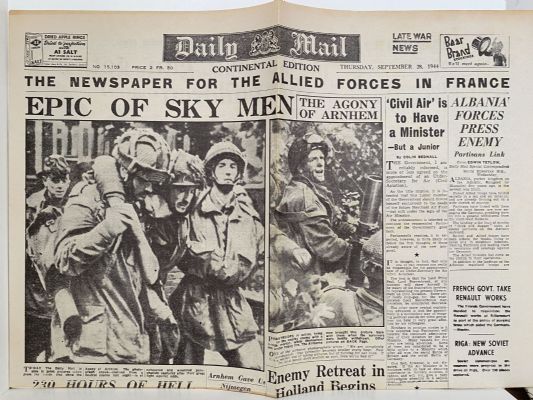 OLD WARTIME NEWSPAPER: Daily Mail, Thursday 28th September 1944