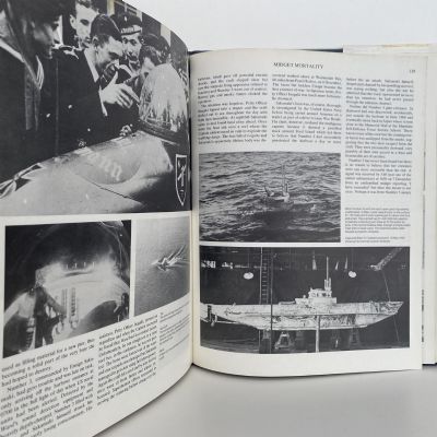 SUBMARINE WARFARE: Monsters & Midgets