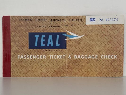 AVIATION MEMORABILIA: Vintage TEAL / NAC / Air New Zealand 1958 - 2014