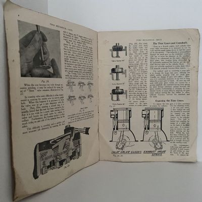 FORD MECHANICAL FACTS: Book 3 - Valves / Gears / Camshaft 1925