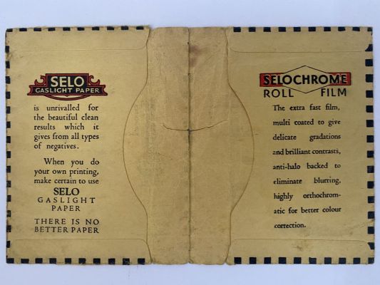 OLD PHOTO / NEGATIVE WALLET: Selo Film - E.C Ayres Ltd, Chemist, Timaru 1940s