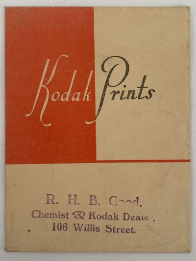 OLD PHOTO / NEGATIVE WALLET: Kodak Prints, R.H.B. Good Chemist 1940s