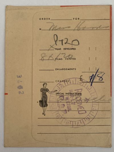 OLD PHOTO / NEGATIVE WALLET: Kodak Prints, R.H.B. Good Chemist 1940s