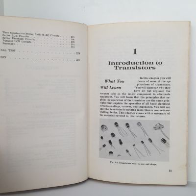 Transistor Fundamentals Vol I : Basic Semiconductor and Circuit Principles