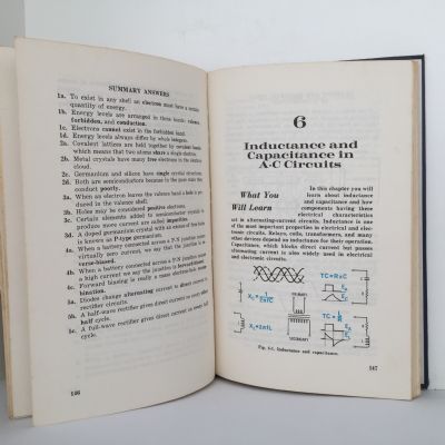 Transistor Fundamentals Vol I : Basic Semiconductor and Circuit Principles
