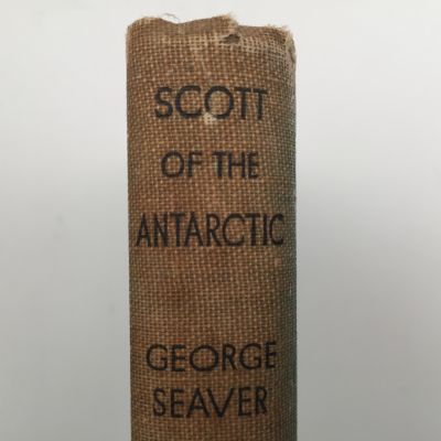  Scott of the Antarctic : A Study in Character
