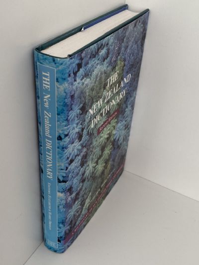 THE NEW ZEALAND DICTIONARY - Second Edition - Words and Phrases
