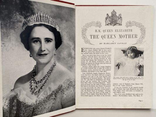 QUEEN ELIZABETH The Queen Mother - an illustrated story