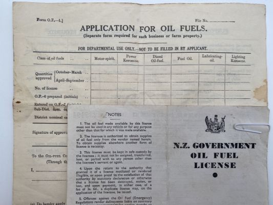 OLD DOCUMENT: New Zealand Government application + Oil Fuel License 1948 