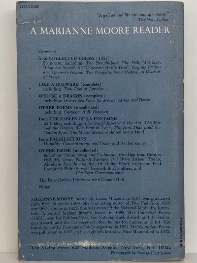A MARIANNE MOORE READER: Poems and Essays