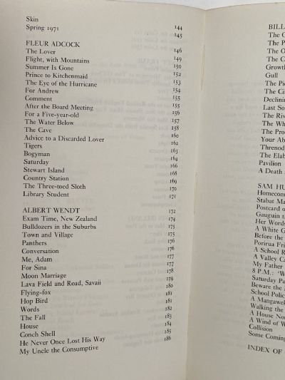 TEN MODERN NEW ZEALAND POETS