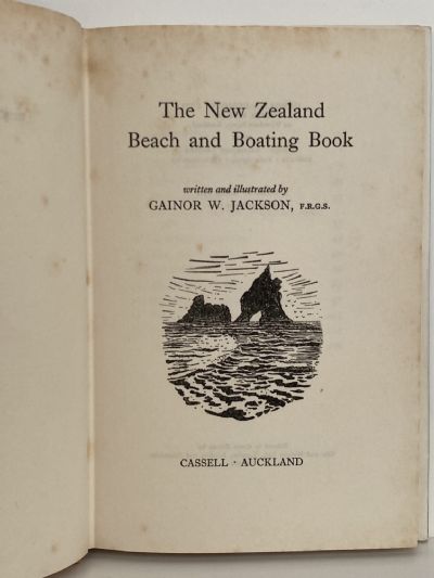 THE NEW ZEALAND BEACH & BOATING BOOK