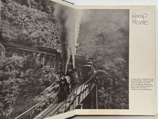 CAVALCLADE of NEW ZEALAND LOCOMOTIVES: History of the Railway Engine in New Zealand