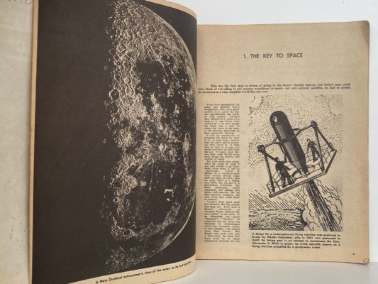 FOOTPRINTS ON THE MOON: 1969 Moon Landing souvenir