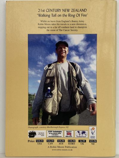 ROBIN MOORE'S New Zealand Walk