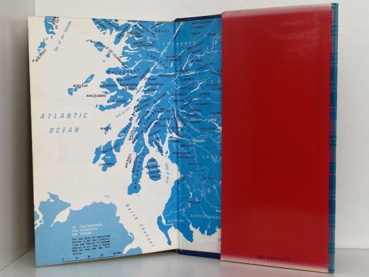 THE CLANS AND TARTANS OF SCOTLAND