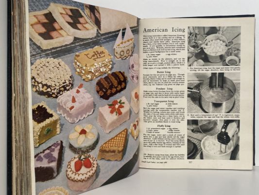 GOOD HOUSEKEEPING'S COOKERY COMPENDIUM 1955