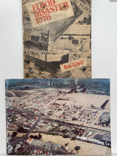 SOUTHLAND FLOOD DISASTER 1978 - 2 x books 
