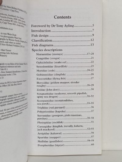 A PHOTOGRAPHIC GUIDE TO Sea Fishes of New Zealand