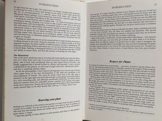 A FIELD GUIDE TO THE NATIVE EDIBLE PLANTS of New Zealand