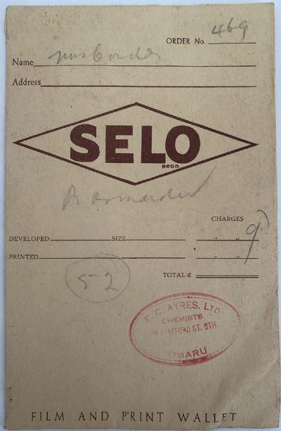 OLD PHOTO / NEGATIVE WALLET: Selo Film - E.C Ayres Ltd, Chemist, Timaru 1940s 