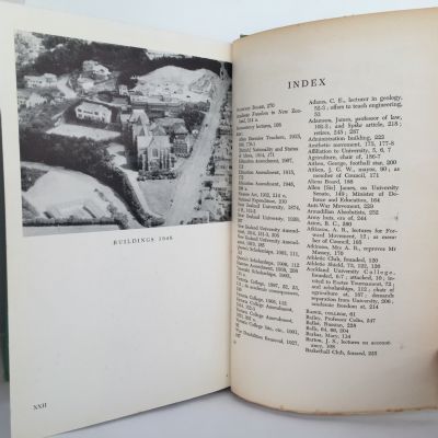 Victoria University College : An essay towards a history