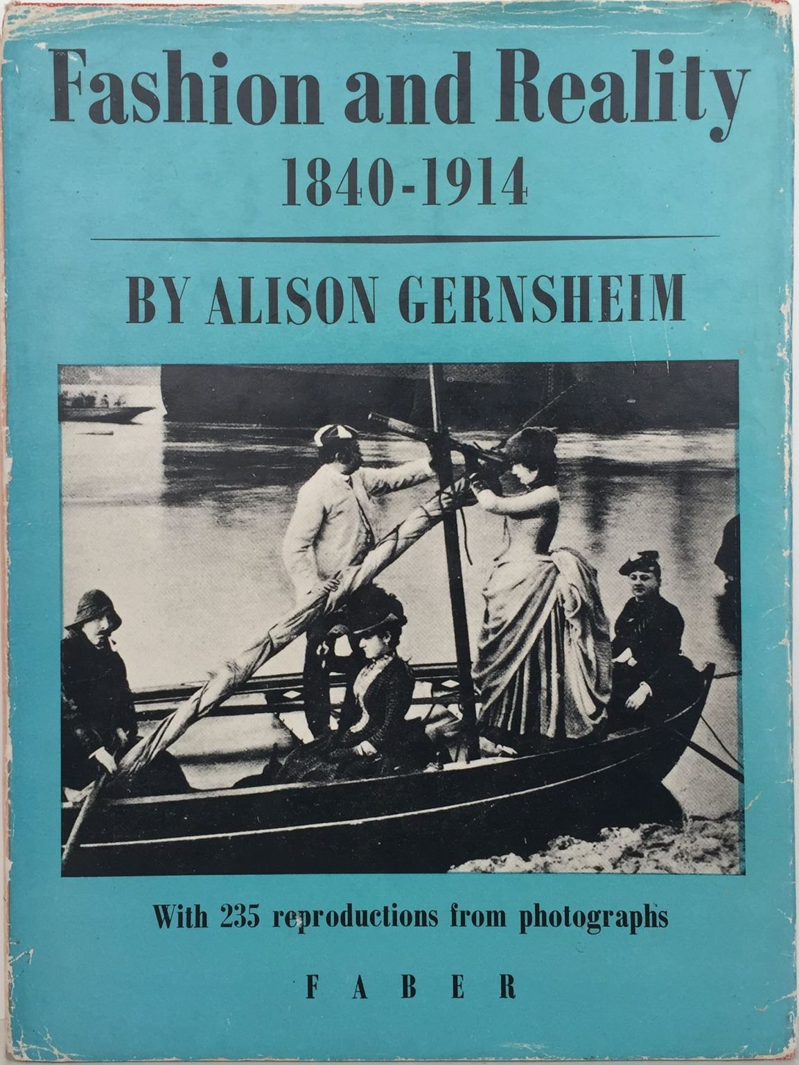 FASHION AND REALITY 1840 - 1914