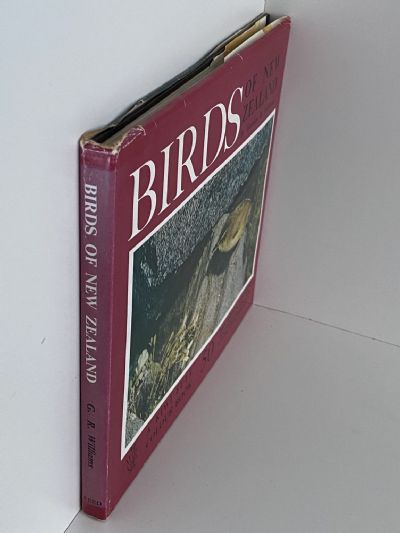 BIRDS OF NEW ZEALAND