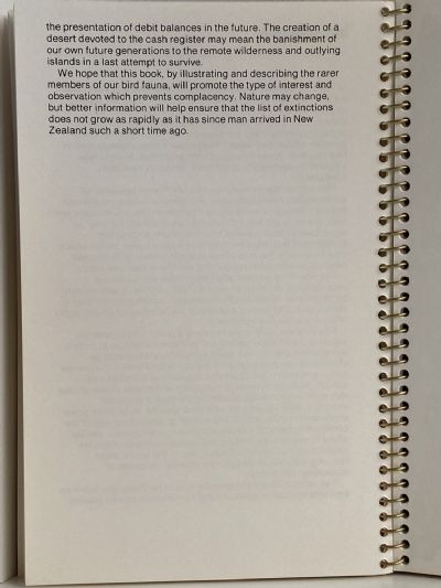 THE FIAT BOOK OF Uncommon Birds of New Zealand 3