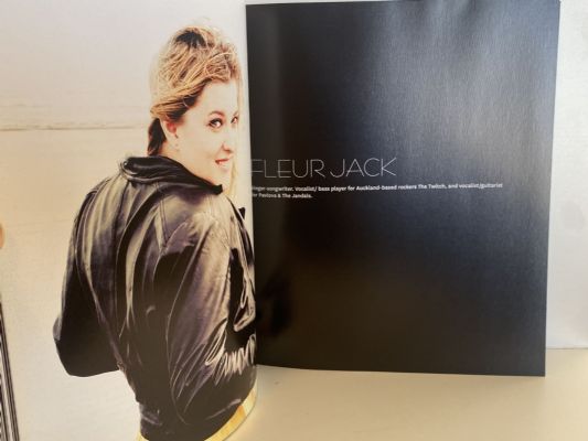 KIWI ROCK CHICKS, POP STARS & TRAILBLAZERS