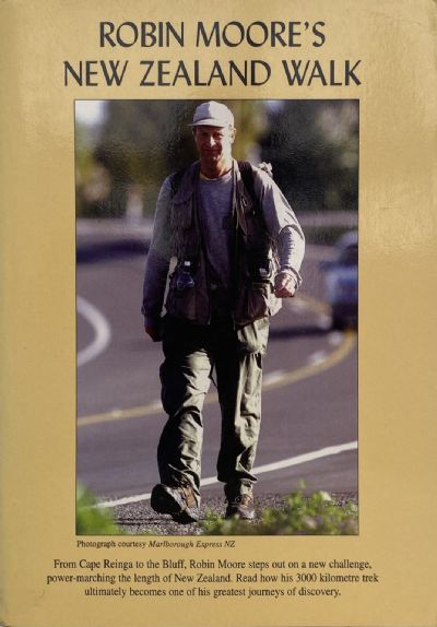 ROBIN MOORE'S New Zealand Walk 