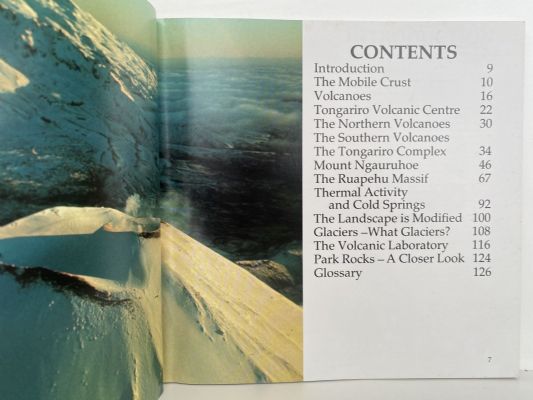 VOLCANOES OF THE SOUTH WIND: A Field Guide To Tongariro National Park