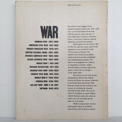 WAR : The cameras battlefield view of man's terrible adventure. 