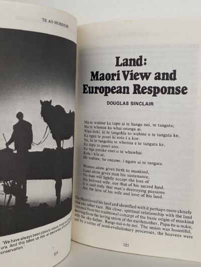 TE AO HURIHURI: Aspects of Maoritanga