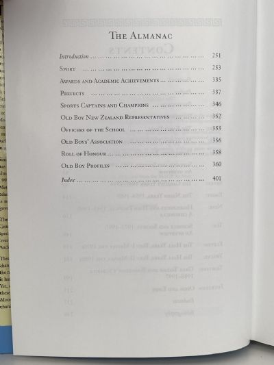 TRADITION AND CHANGE: Mount Albert Grammar School, The First Seventy-five years